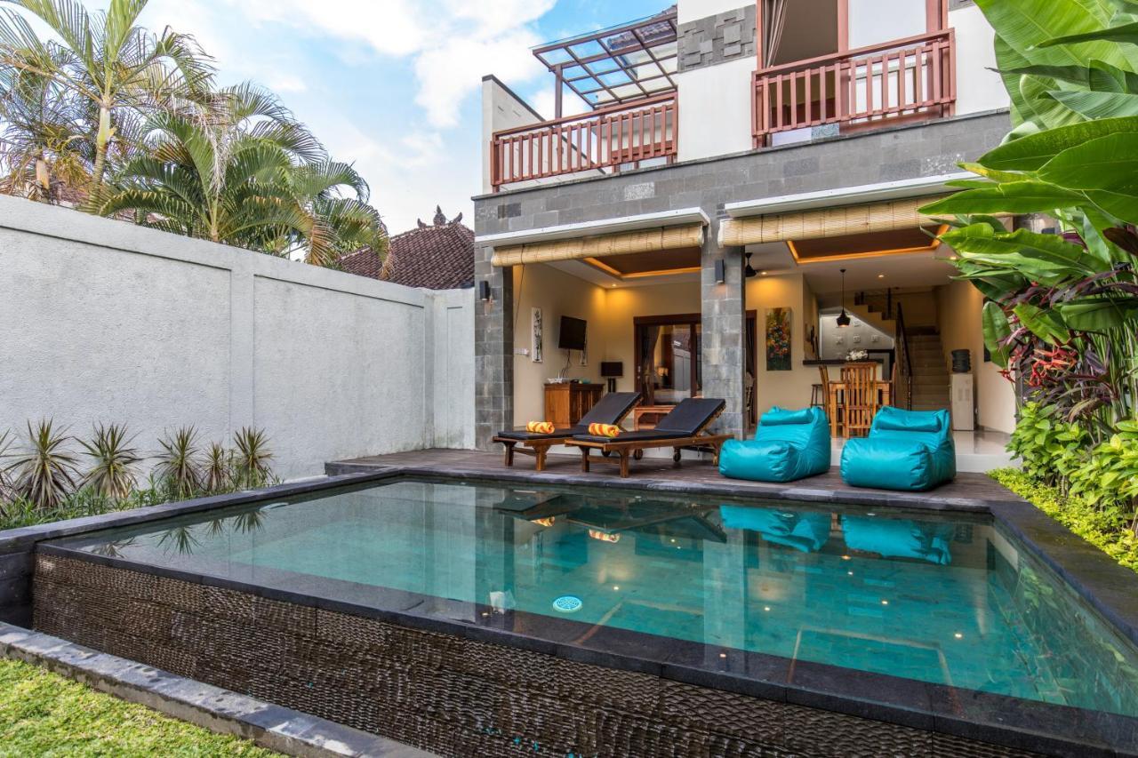 Villa Hitam Putih Legian Bali スミニャック エクステリア 写真