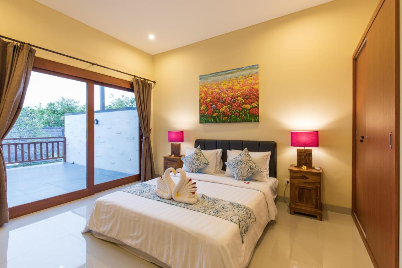 Villa Hitam Putih Legian Bali スミニャック エクステリア 写真